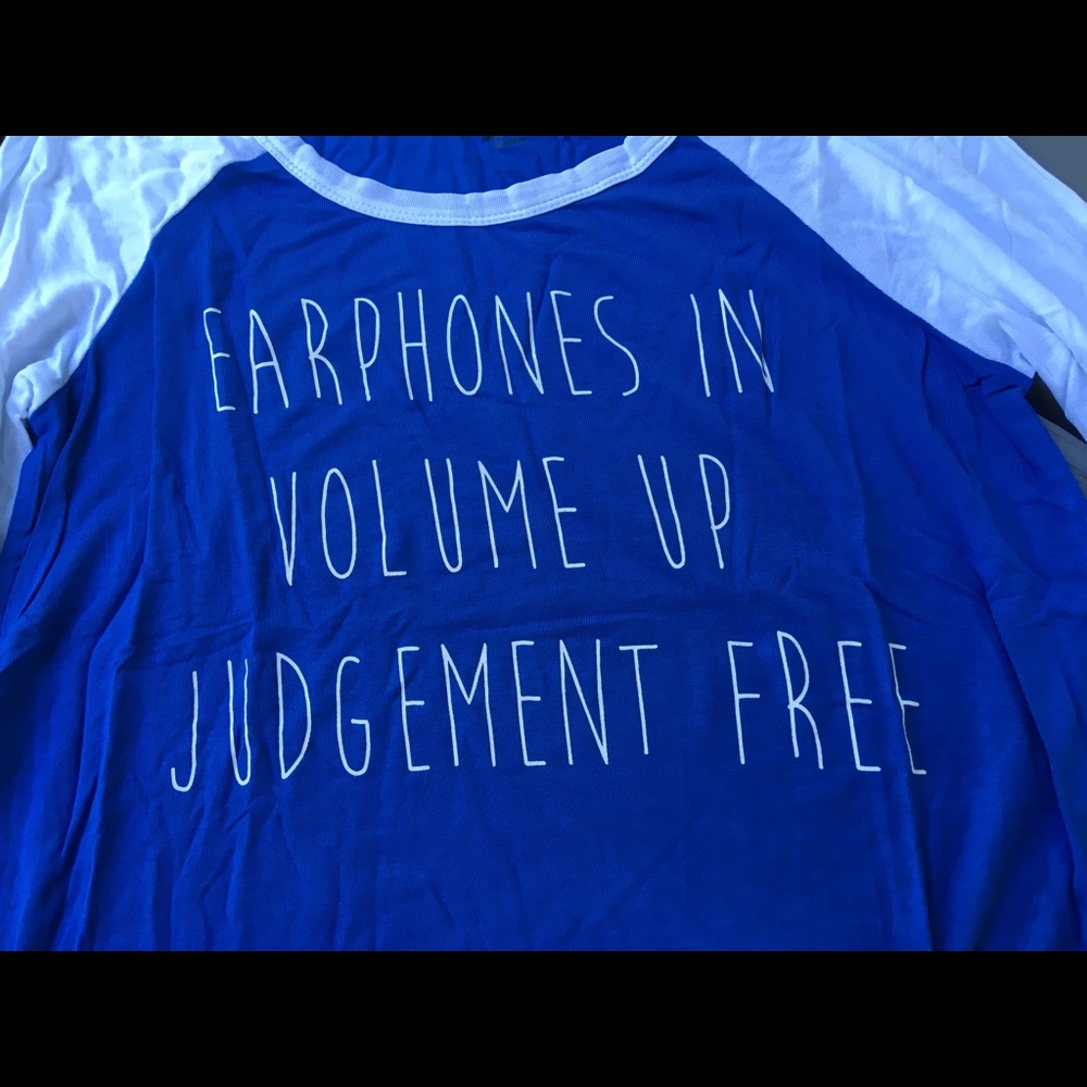 Graphic baseball shirt “ear phones in volume up judgement free” M new 3/4 sleeve
